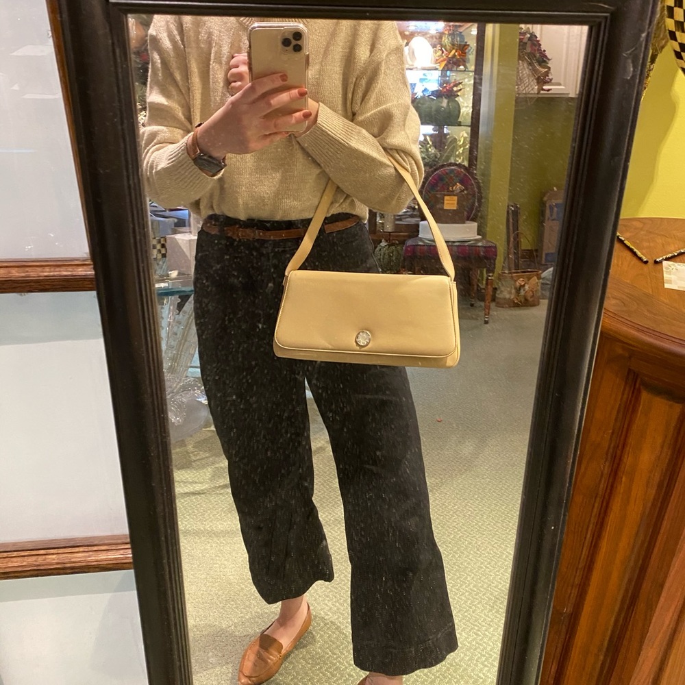 Beige Purse - Picture 4 of 9